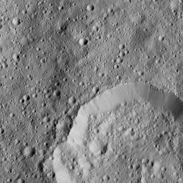 NASA image: Dawn LAMO Image 190