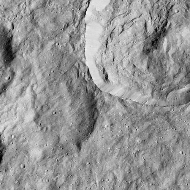 NASA image: Dawn LAMO Image 192