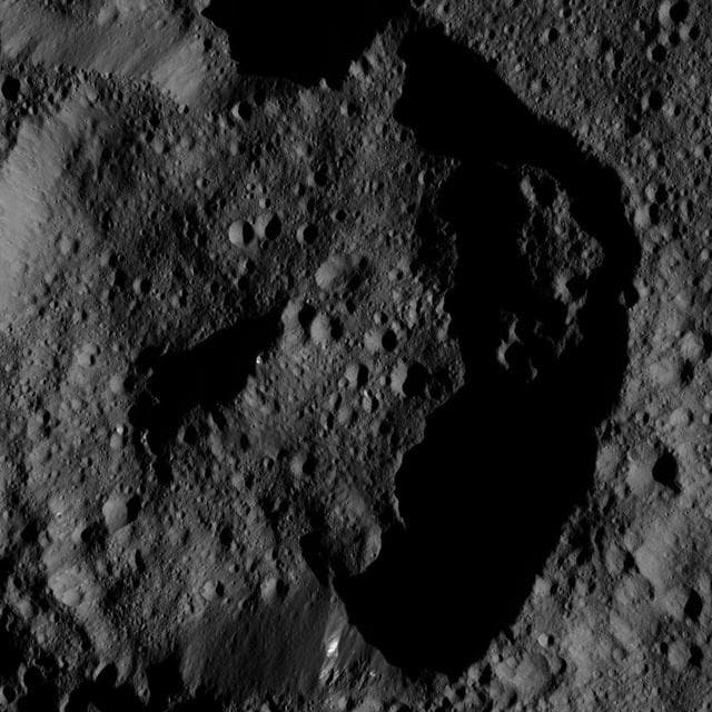 NASA image: Dawn LAMO Image 203