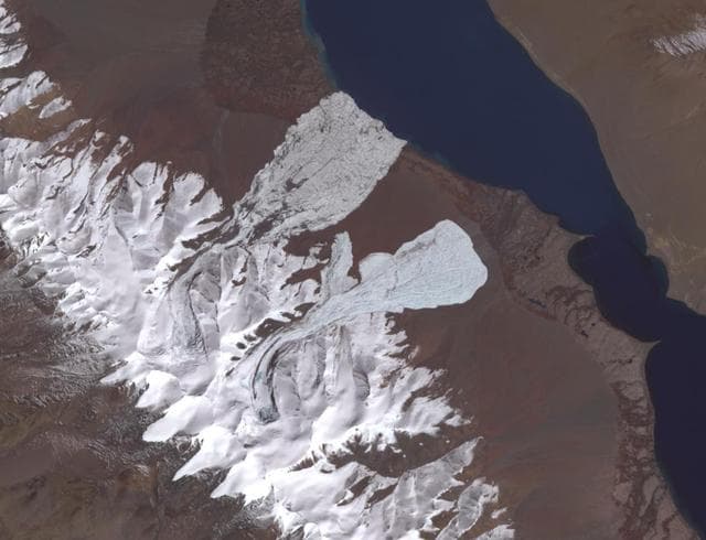 NASA image: NASA Satellite Eyes Deadly Tibetan Landslide