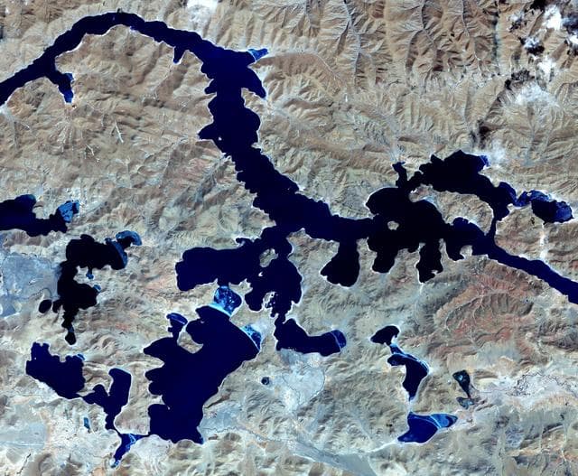 NASA image: Yamzho Yumco Lake, Tibet