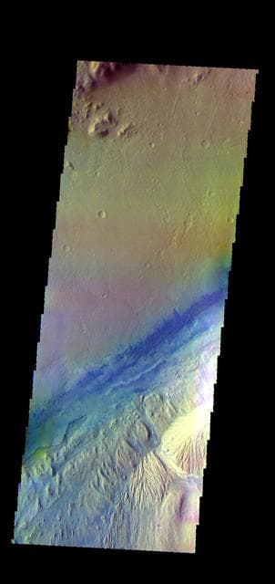 NASA image: Gale Crater - False Color