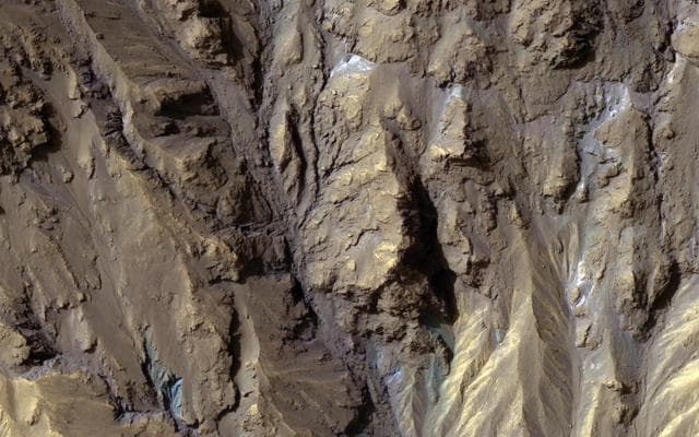NASA image: Sources of Gullies in Hale Crater