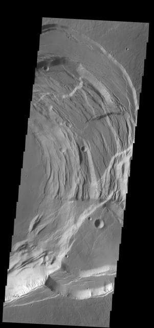 NASA image: Investigating Mars: Ascraeus Mons