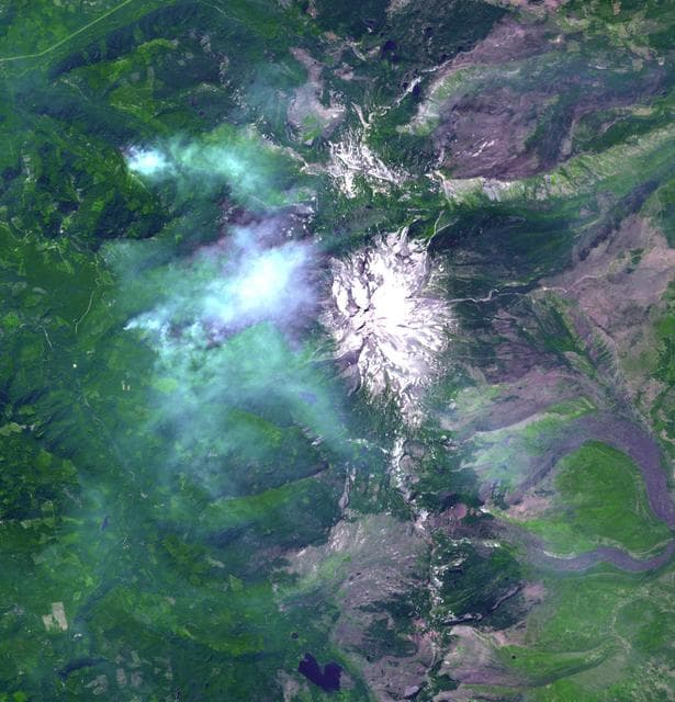 NASA image: Oregon Wildfire in Eclipse Zone Imaged by NASA Satellite