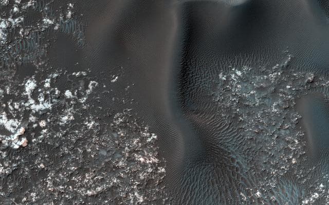 NASA image: Opposing Dunes, Opposing Winds