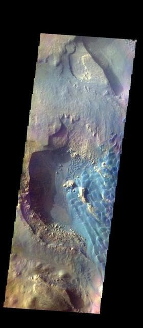 NASA image: Investigating Mars: Rabe Crater