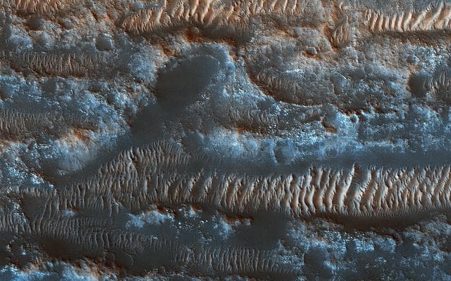 NASA image: The Moving Sands of Lobo Vallis