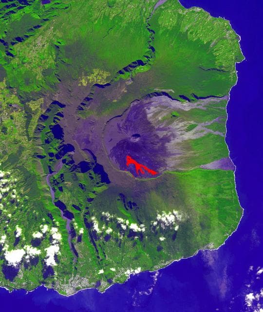 NASA image: NASA's ASTER Captures Piton de la Fournaise Eruption