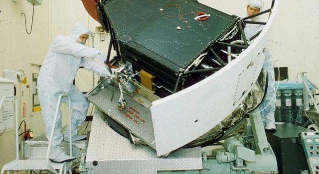 NASA image: WFPC2 Testing