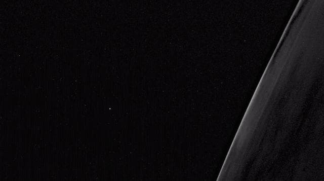 NASA image: CubeSats Communicate with Lasers