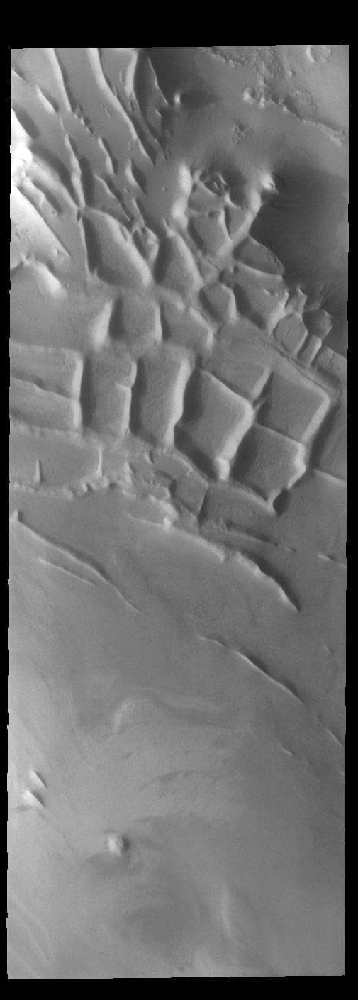 NASA image: Angustus Labyrinthus