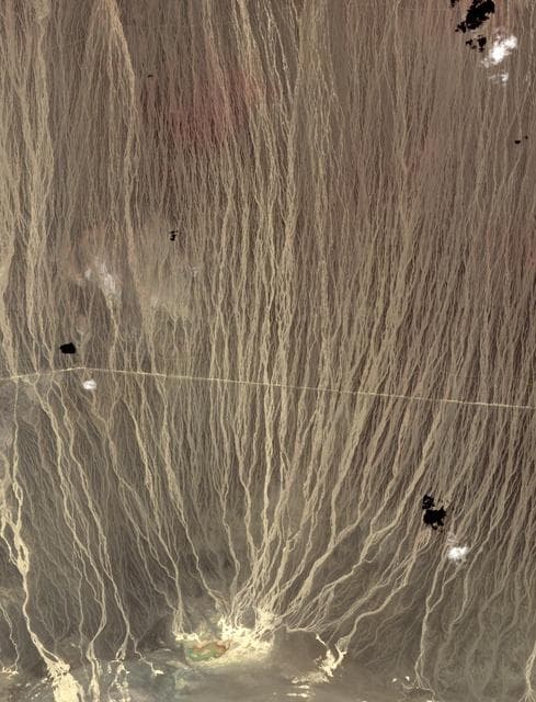 NASA image: Alluvial Fan, China and Mongolia