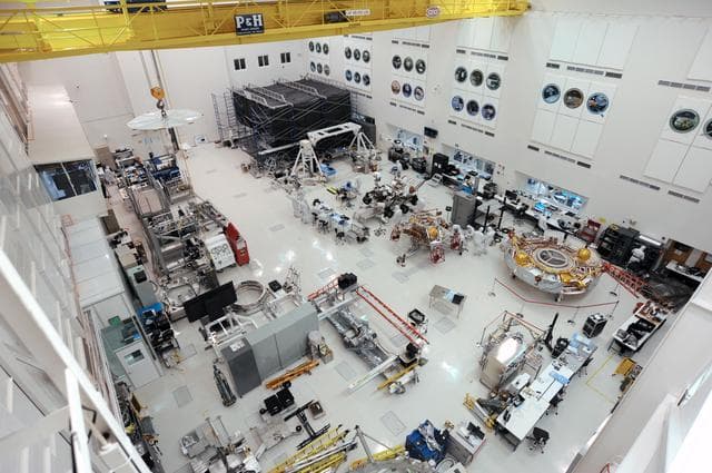 NASA image: High Bay 1 in JPL's Spacecraft Assembly Facility