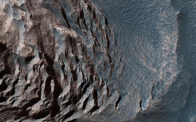 NASA image: Layered Sediments in Valles Marineris