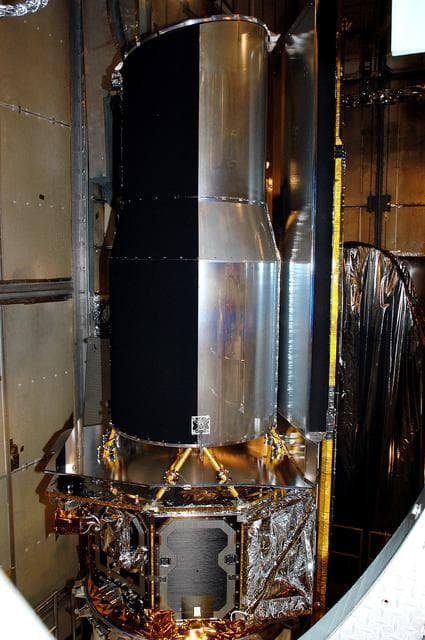 NASA image: Space Infrared Telescope Facility (SIRTF) Before Launch
