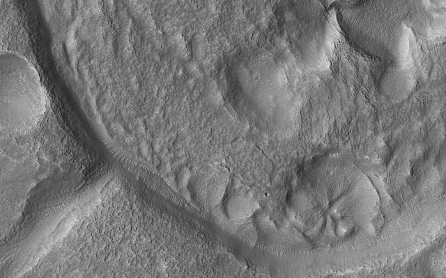 NASA image: Pollywog Craters on Mars
