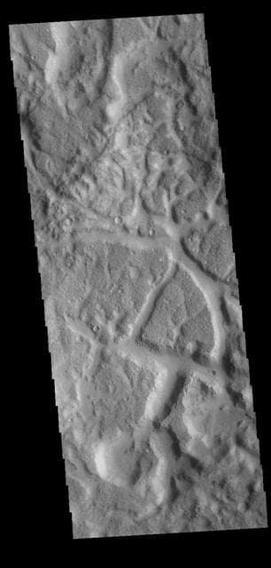NASA image: de Vaucouleurs Crater