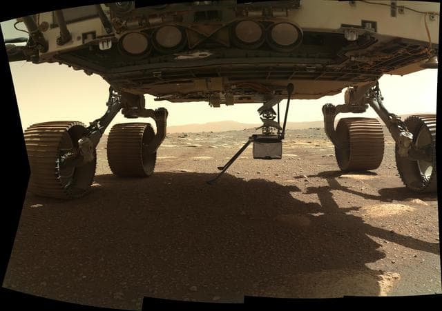 NASA image: Ingenuity Goes Vertical