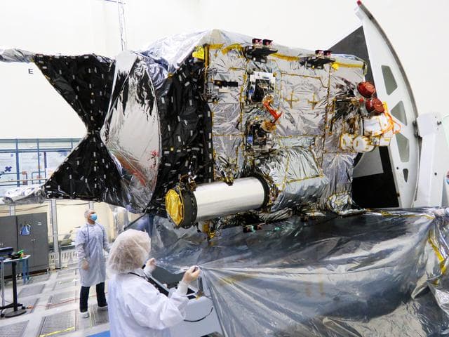 NASA image: DSOC Flight Laser Transceiver Integrated with NASA's Psyche Spacecraft