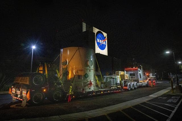 NASA image: Europa Clipper: Rolling Into NASA's Jet Propulsion Laboratory