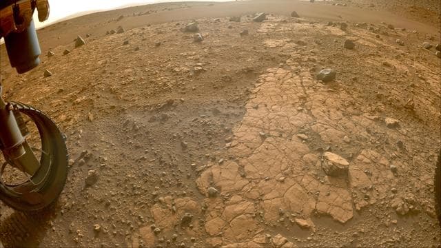NASA image: Jezero Crater's Yori Pass