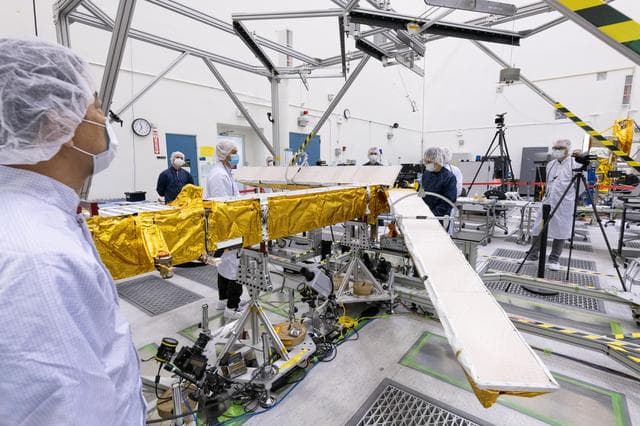 NASA image: SWOT KaRIn Antenna Test