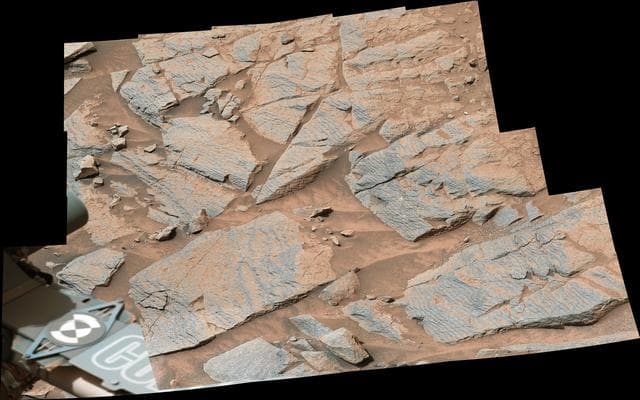 NASA image: Curiosity Views Rhythmic Rock Layers