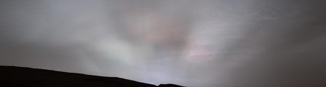 NASA image: Curiosity Views First Martian 'Sun Rays'