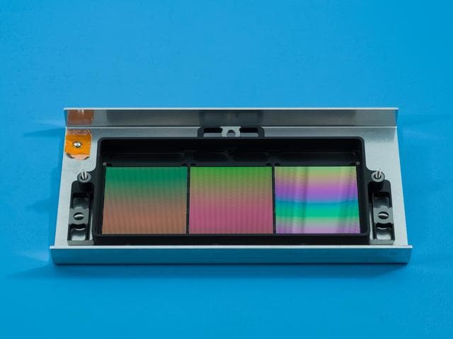 NASA image: SPHEREx Detector Filters