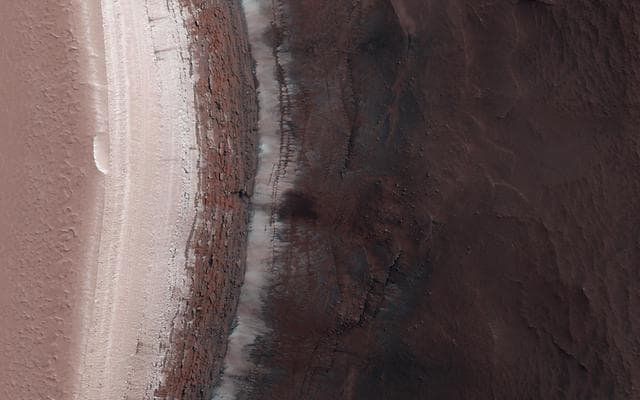 NASA image:  Icy Cliffs at the Martian North Pole