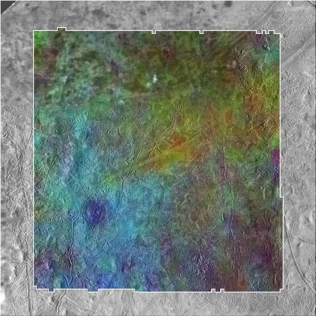 NASA image: Map of Water Signatures at Europa's Manannán Crater