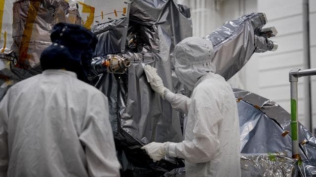 NASA image: Keeping Europa Clipper Clean