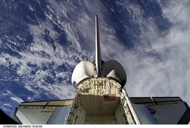NASA image: Endeavour's empty payload bay