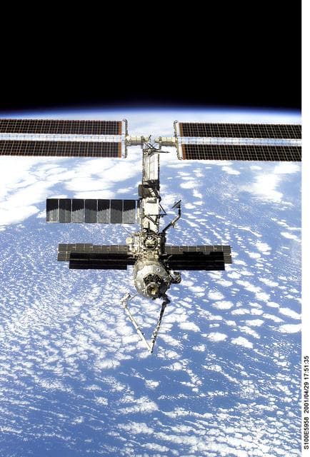 NASA image: Forward view of the ISS taken during final flyaround