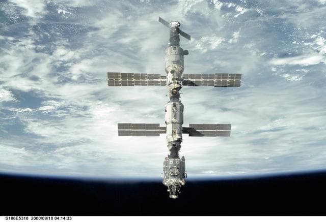 NASA image: View of the ISS as Atlantis makes its closing fly around during STS-106