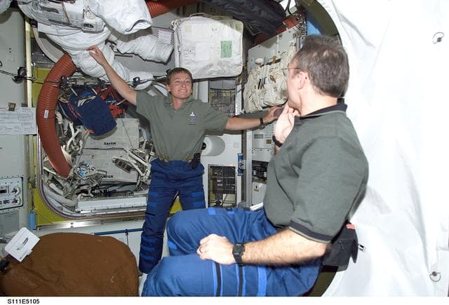 NASA image: Whitson and Walz in Destiny U.S. Lab following STS-111 UF-2 ingress to the ISS