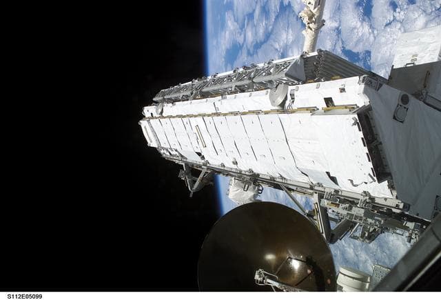 NASA image: S1 truss being moved from payload bay