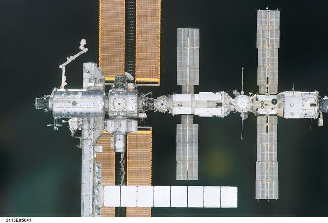 NASA image: Views of the International Space Station (ISS) Rendezvous Operations during STS-113 (11A)