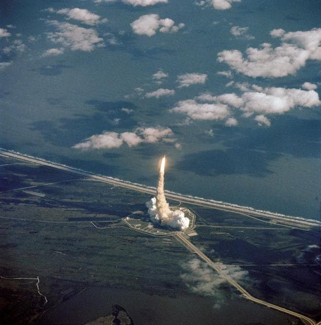 NASA image: STS-27 Atlantis, OV-104, lifts off from KSC Launch Complex Pad 39B
