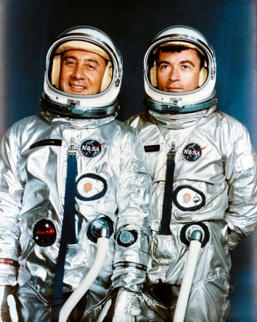 NASA image: GEMINI-TITAN (GT)-3 PRIME CREW - SPACESUITS