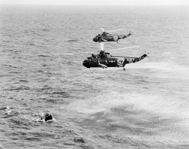 NASA image: GEMINI-TITAN (GT)-3 - RECOVERY (HELICOPTER) - ATLANTIC