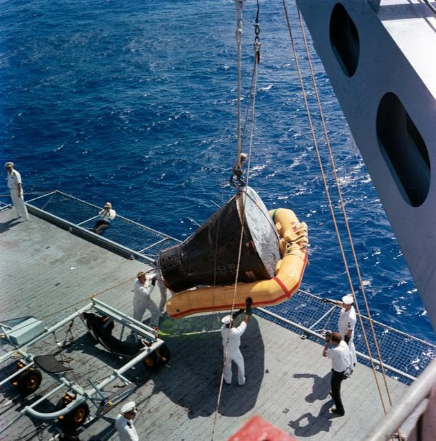 NASA image: GEMINI-TITAN (GT)-IV SPACECRAFT - RECOVERY - ATLANTIC