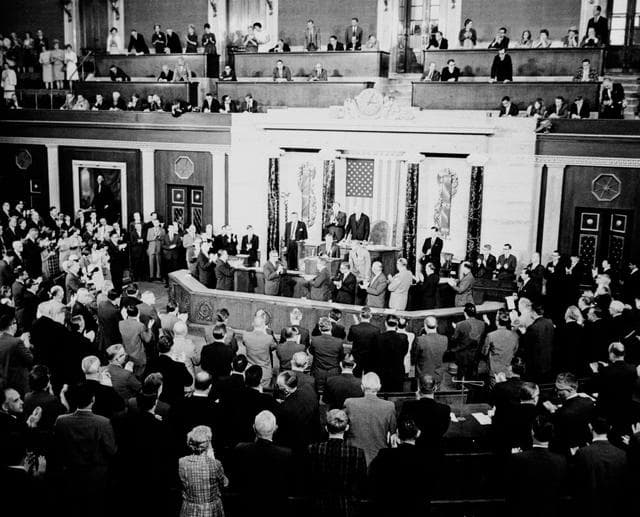 NASA image: Gt-5 Prime Crew Addressing the House of Representatives