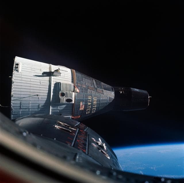 NASA image: Gemini-Titan (GT)-6 - Gemini 6 of 7 - Space Photography - Outer Space
