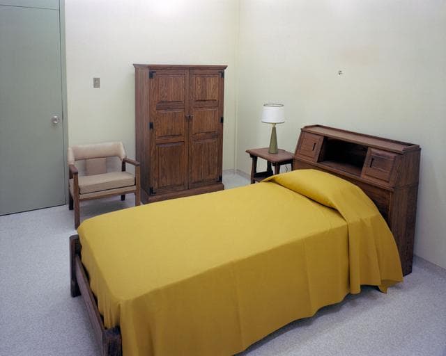 NASA image: Astronaut Living Quarters - Crew Reception Area - Lunar ReceivIng Laboratory (LRL) - MSC