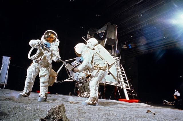 NASA image: CREW TRAINING - APOLLO XI