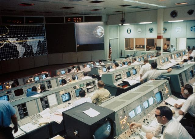 NASA image: Overall view of Mission Operations Control in Mission Control Center