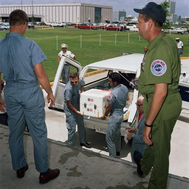 NASA image: LUNAR SAMPLES - APOLLO 11 - ELLINGTON AFB (EAFB), TX
