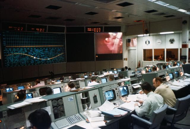 NASA image: APOLLO XIII CREW  - MISSION OPERATIONS CONTROL ROOM (MOCR) - APOLLO XII - LUNAR EXTRAVEHICULAR ACTIVITY (EVA) - MSC